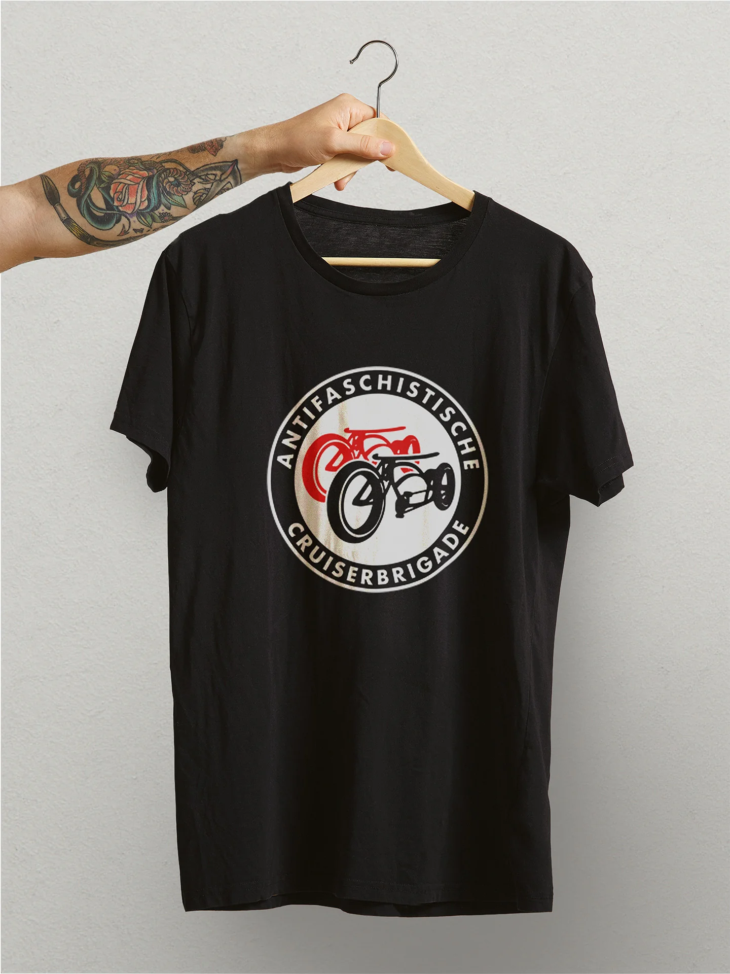 Antifaschistische Cruiserbrigade T-Shirt - Image 4