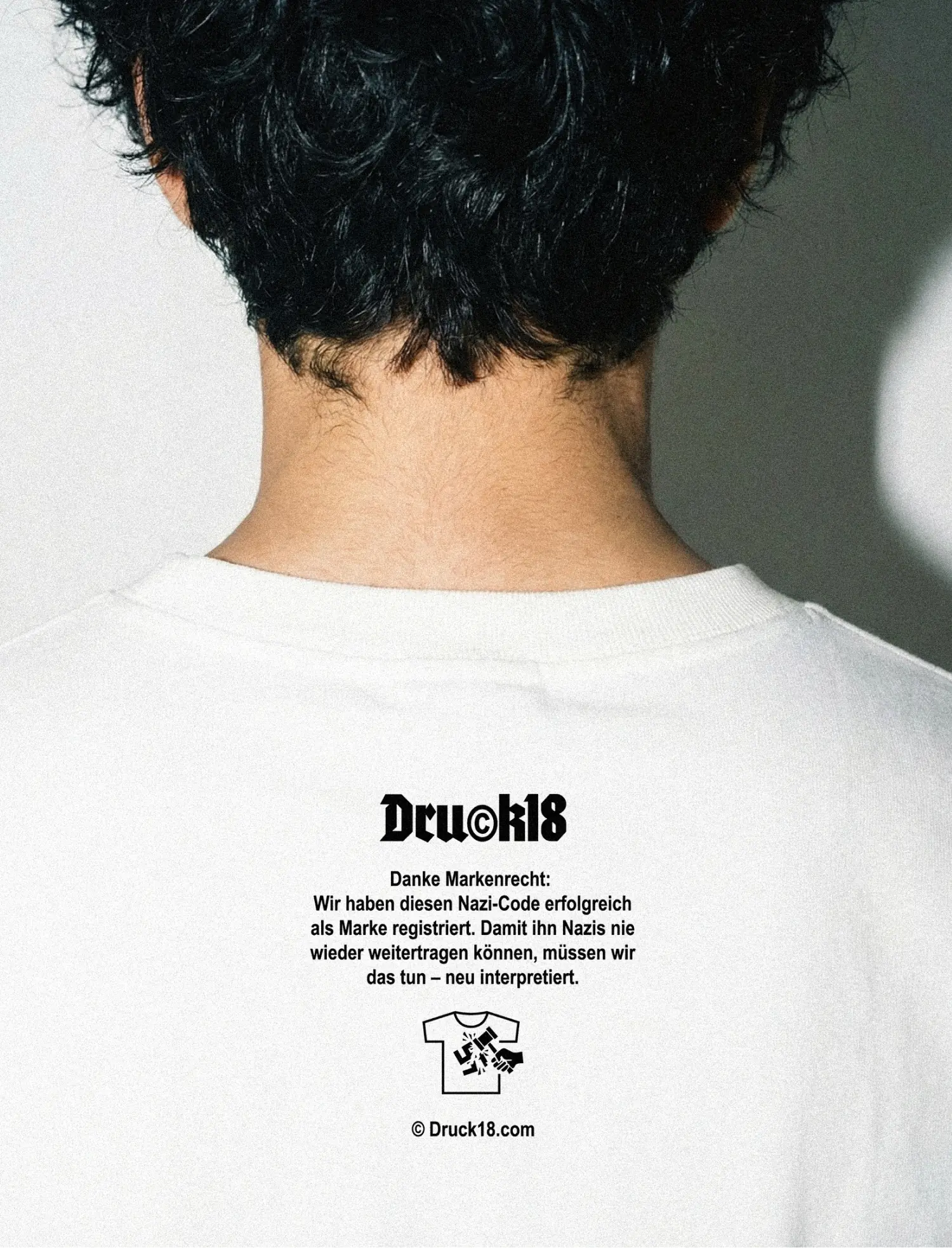 H_TL_R fehlt ein Ei T-Shirt - Image 4