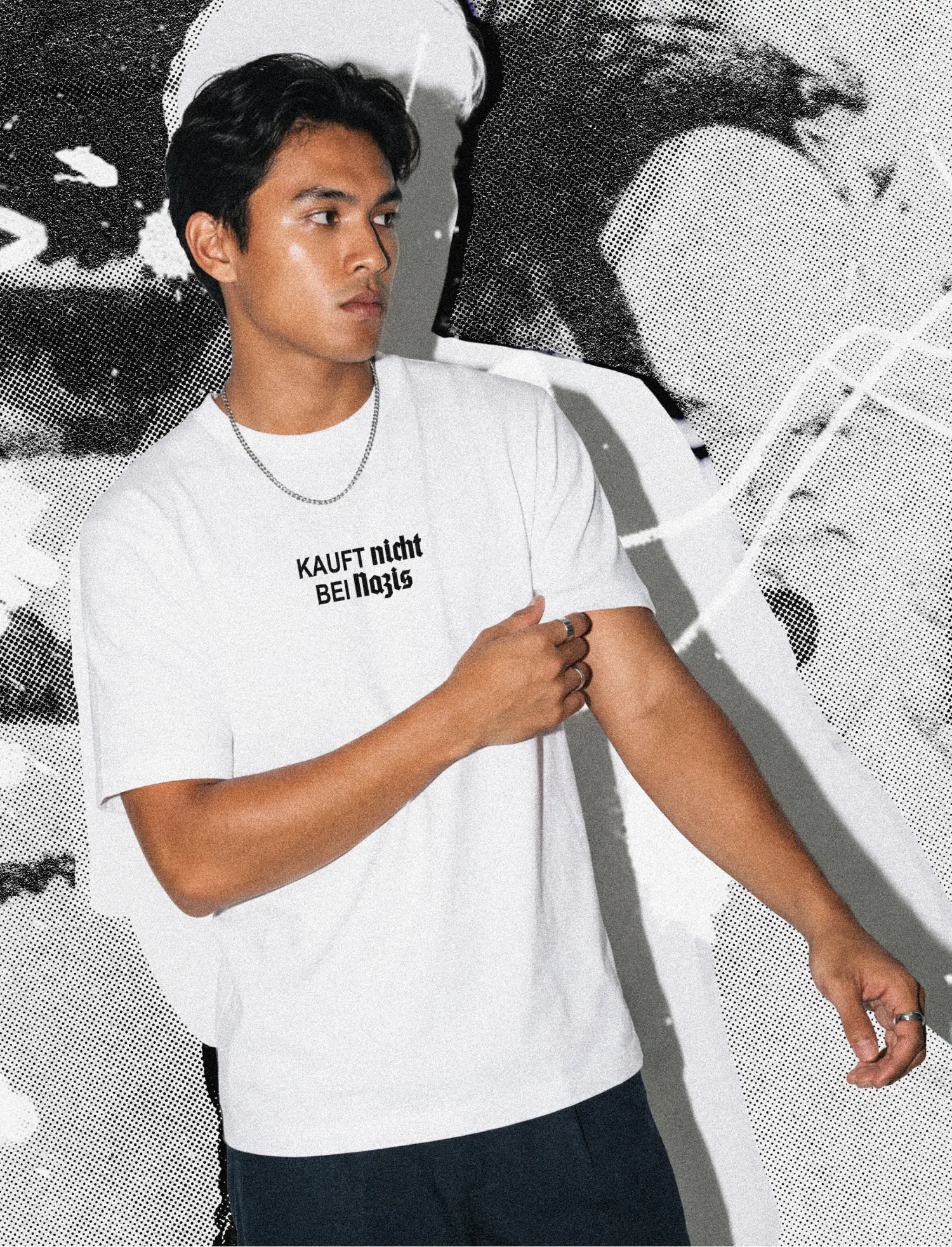 Druck18 "Kauft nicht bei Nazis" T-Shirt - Image 3